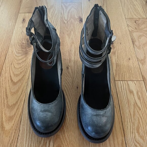 Freebird Randi - Gray - Size 7 - Picture 3 of 9